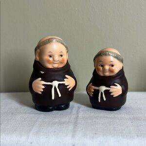Adorable Brown Friar Figurine Pair Salt & Pepper Shakers - Collectible